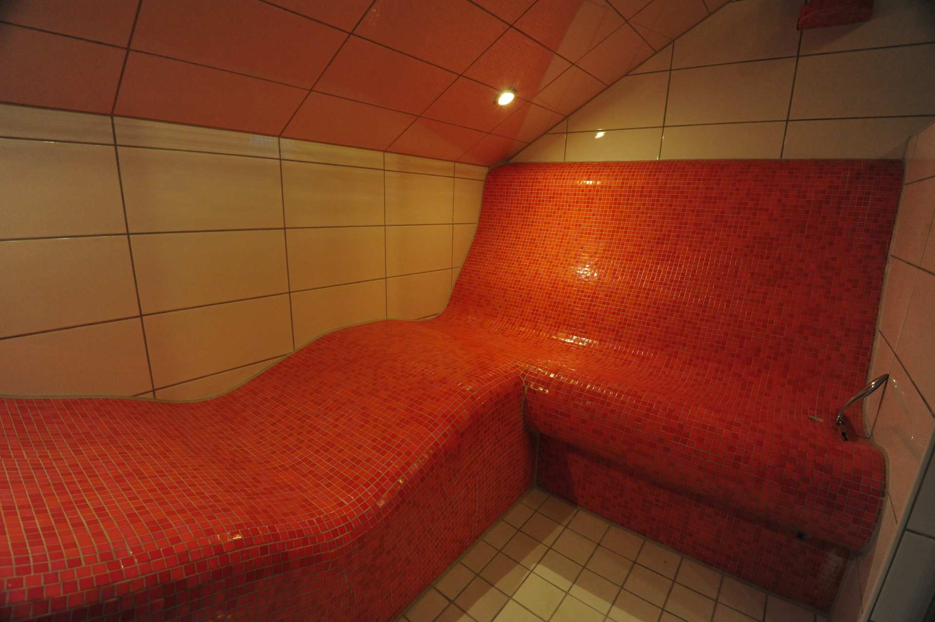 Steam bath design and contruction Dampfbad Hersteller SOLEUM GmbH