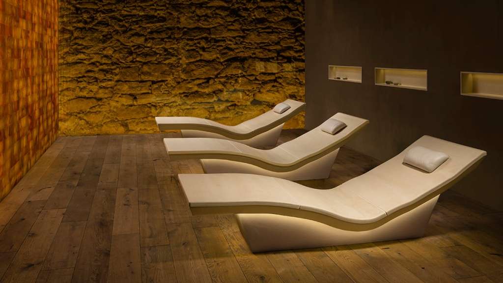 wellnessliegen-infralounge-3-savanna-hell